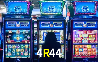 4R44 Segurança Logo 2