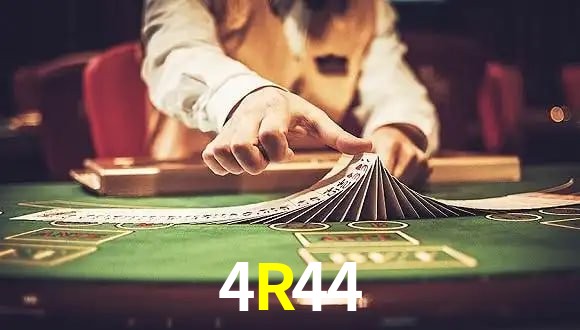 4R44 Logo 2
